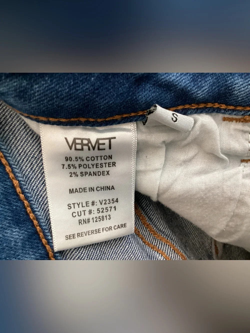 Vervet button fly Jean shorts size small